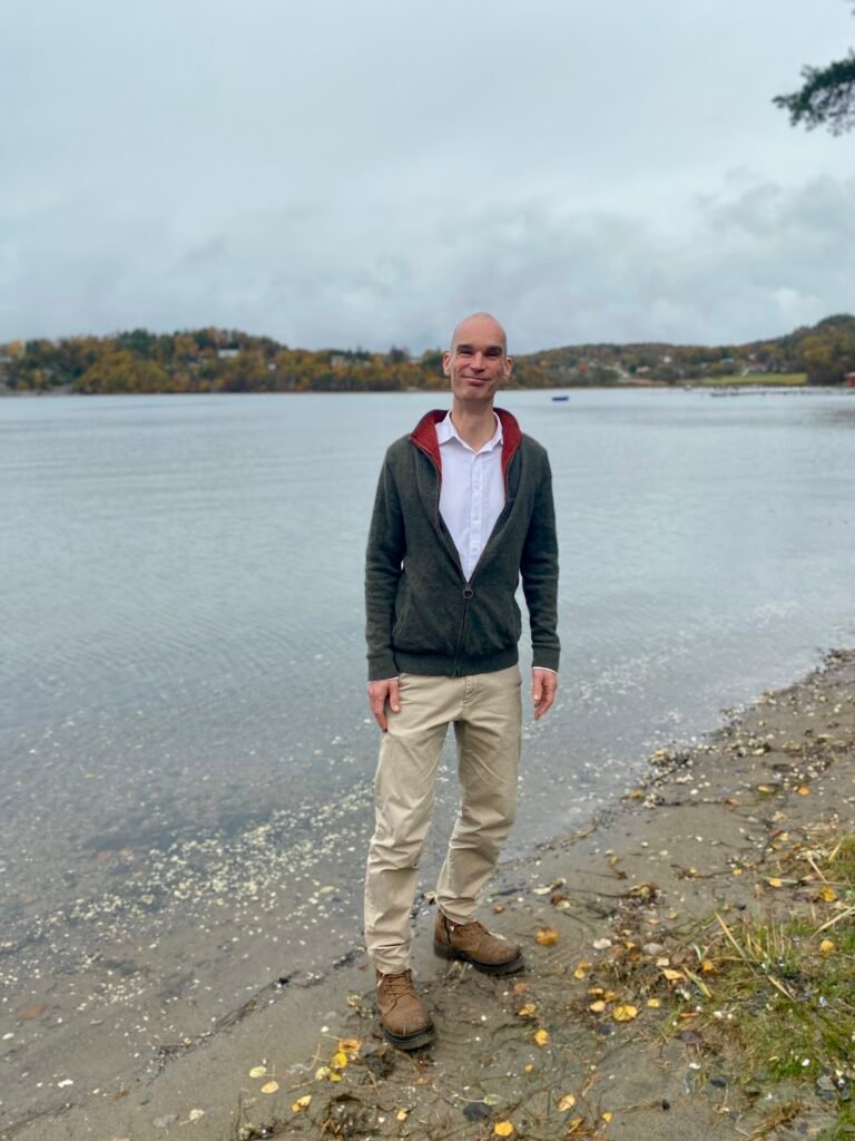 Mervin Wilk, certified Emotions & Metaphysical Kinesiologist and Eurythmy Therapist in Sweden, founder of Heart of Mervin